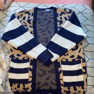 Beautiful never worn White Birch Cardigan!